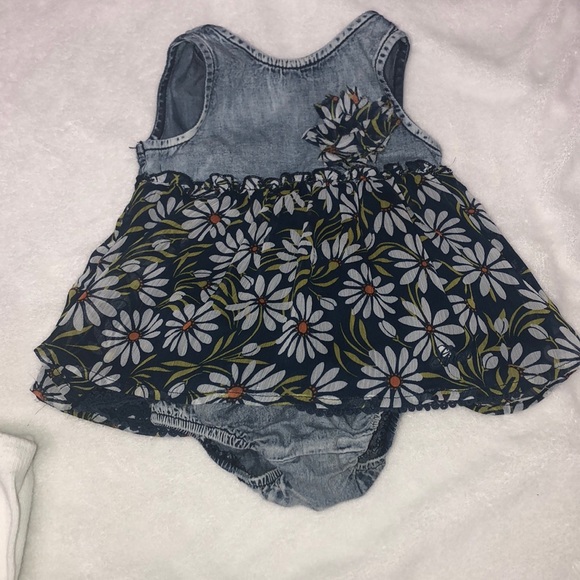 Bundle 2 dresses - Picture 3 of 4